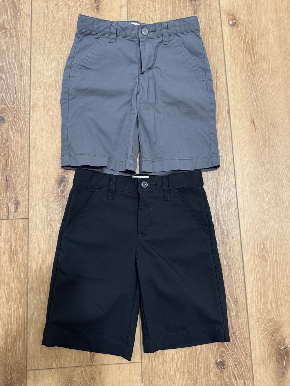 Cat & Jack Gray and Black Kids Shorts Set